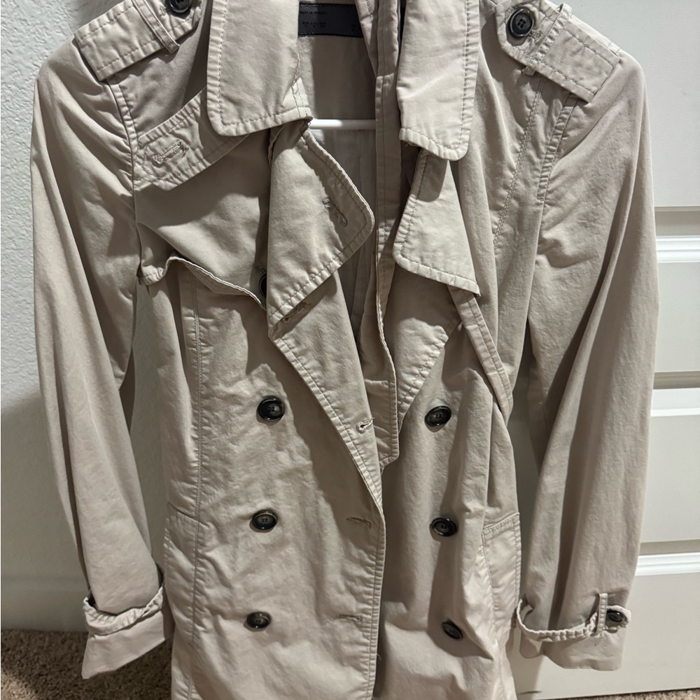 Zara Classic Tan Trench Coat